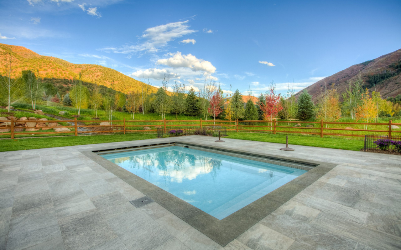 custom-pool-contractors-in-colorado